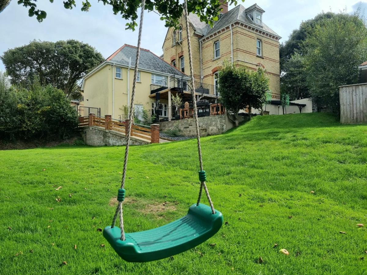 Exquisite 9 bed Villa hot tub, gym, cinema&more Barnstaple Esterno foto