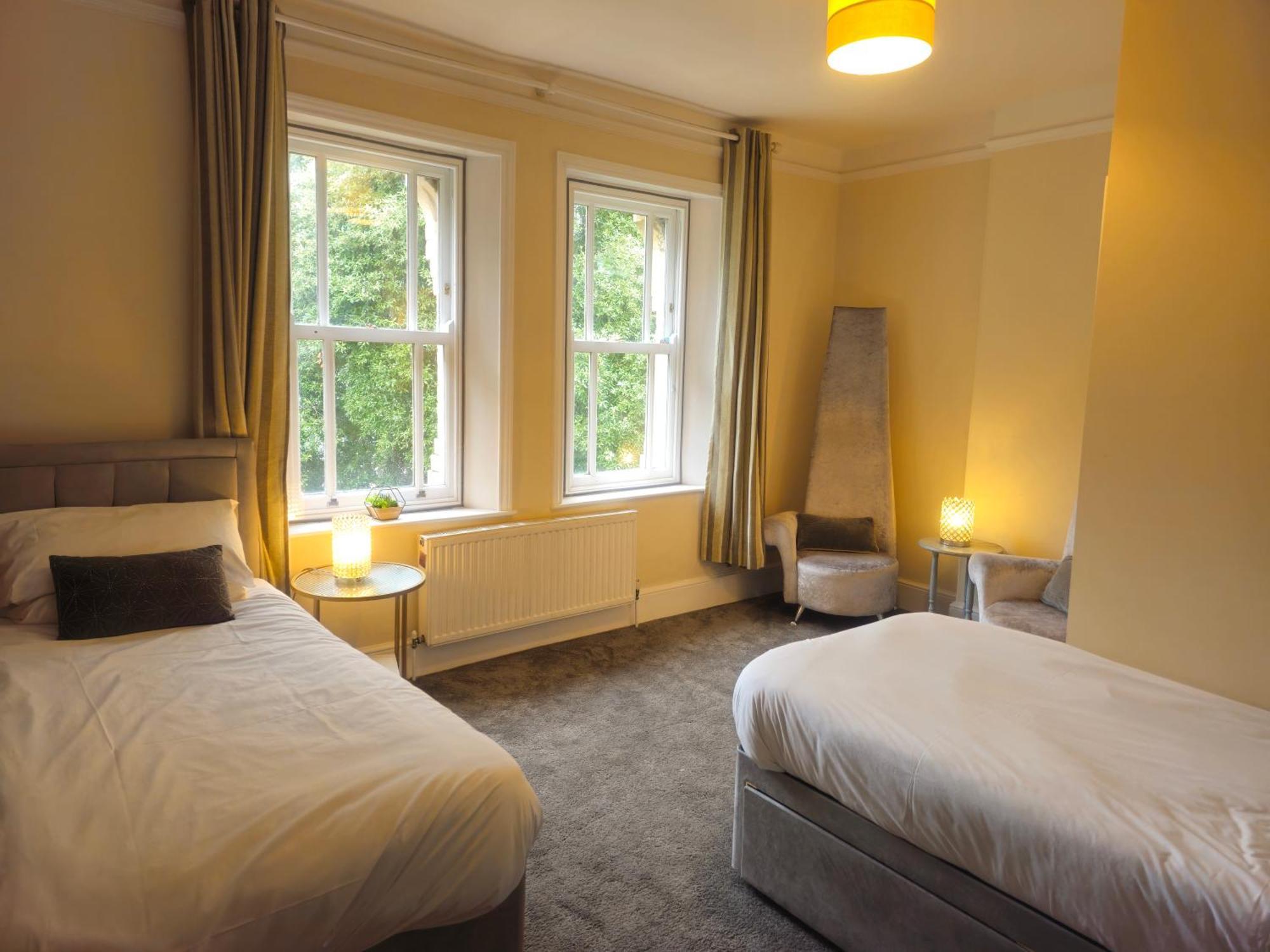 Exquisite 9 bed Villa hot tub, gym, cinema&more Barnstaple Esterno foto