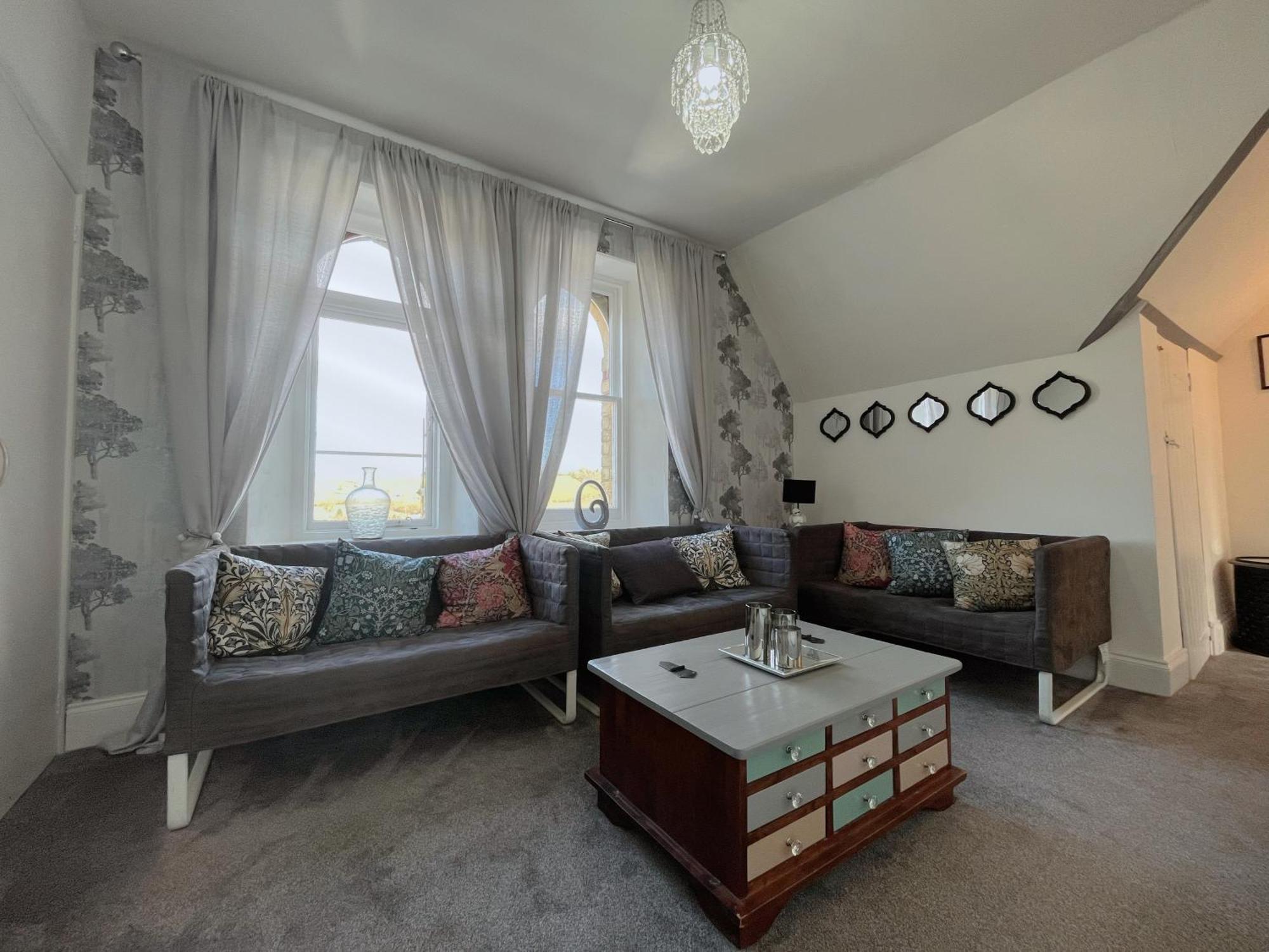 Exquisite 9 bed Villa hot tub, gym, cinema&more Barnstaple Esterno foto